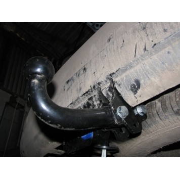 Фаркоп зйомний на KIA SORENTO 2002-2006